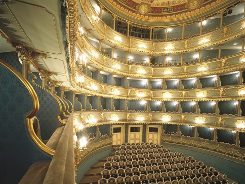 Plácido Domingo a Don Giovanni v Národním divadle, foto Národní divadlo Plácido Domingo a Don Giovanni v Národním divadle, foto Národní divadlo