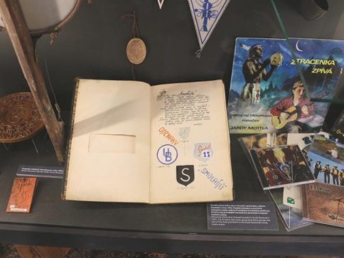 Dějiny českého dvacátého století jsou i dějinami trampingu, foto: nm.cz Dějiny českého dvacátého století jsou i dějinami trampingu, foto: nm.cz