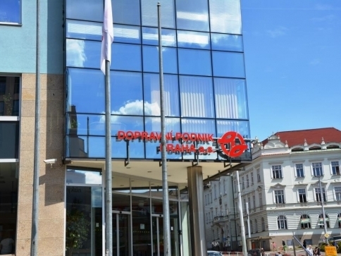 Bob a Bobek vyzývají ke slušnosti a bezpečnosti v MHD, foto: Praha Press Bob a Bobek vyzývají ke slušnosti a bezpečnosti v MHD, foto: Praha Press