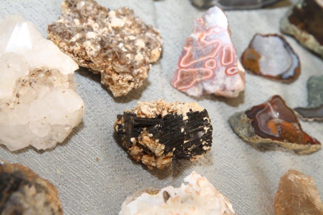 Vzácné šperky, sběratelské kameny, dekorační bytové doplňky na brněnském výstavišti, výstava MINERÁLY BRNO 2014, foto BVV