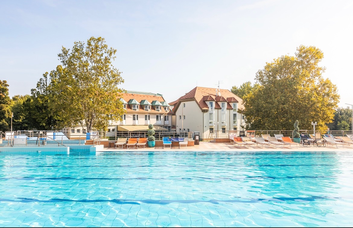 AQUA Hotel Termál & Family Resort & Kemping***