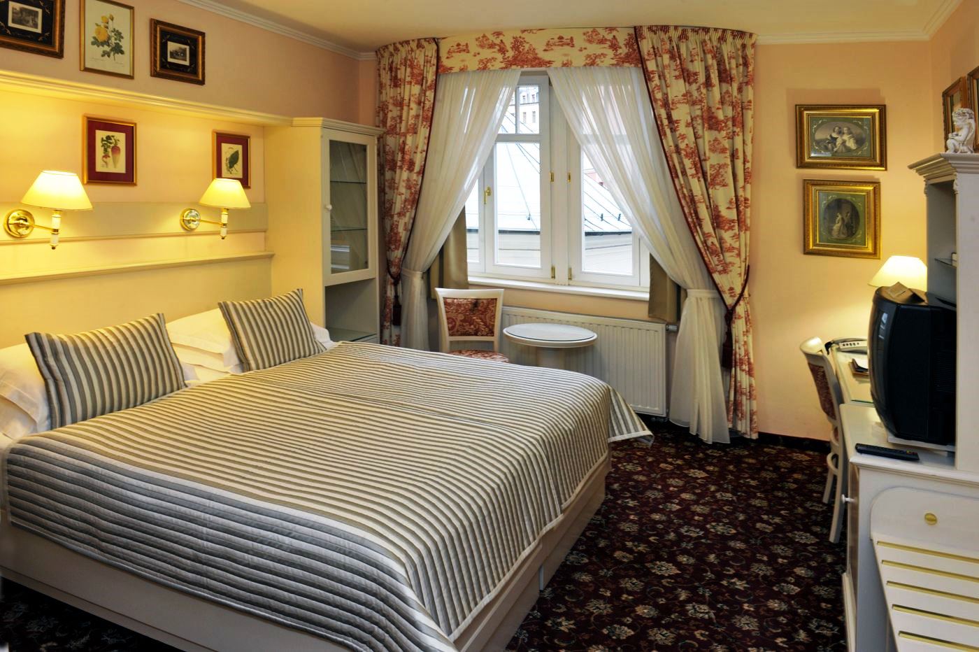 Lázeňský hotel Aura Palace – luxusní ubytování, dvoulůžkový pokoj
