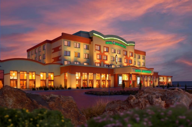 Hotel Savannah v Hatích u Znojma je nově vybudovaný mezinárodní hotel poskytující řadu výjimečných služeb. 