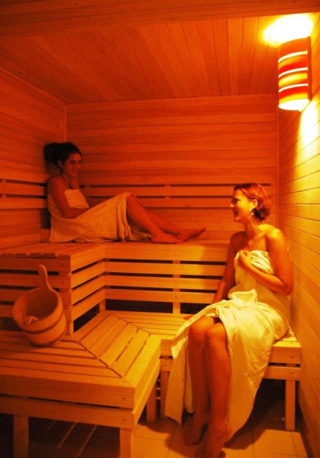 Horské boudy Renerovky - wellness. Obě Renerovky nabízejí finskou saunu.