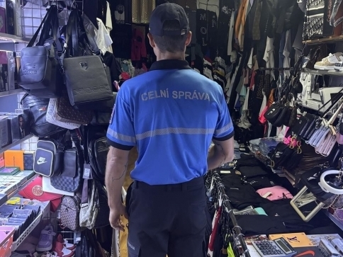 Další úspěšný zásah s ČOI v Sapě, Celní správa České republiky