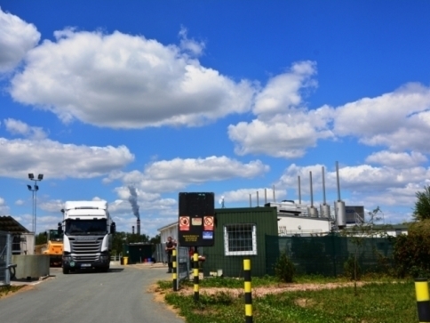 Funguje nedělní zákaz jízd kamionů? ilustrační foto