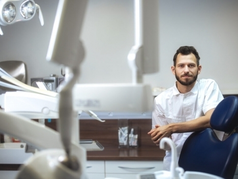 Zubní lékař, lektor a výzkumník Filip Hromčík z Fakultní nemocnice u sv. Anny v Brně