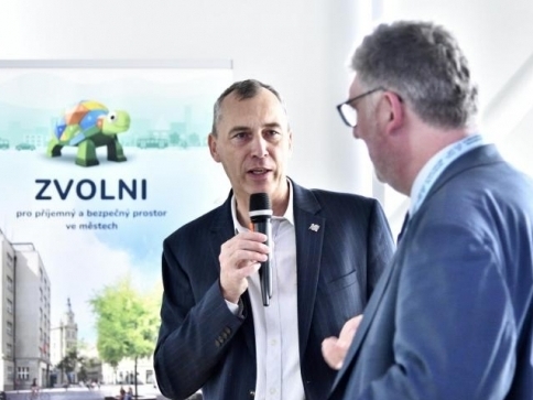 Česko se chce stát lídrem umělé inteligence v dopravě a mobilitě/ČVUT