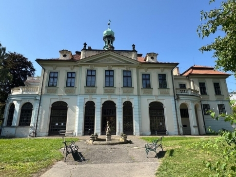 Praha koupí od státu zámek Veleslavín/ ÚMČ Praha 6
