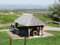 Hradní studna na Kunětické hoře, foto Praha Press