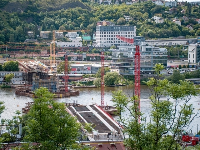 Pražané řekli jasně: Chceme název Dvorecký most/ÚMČ Praha 4 Pražané řekli jasně: Chceme název Dvorecký most/ÚMČ Praha 4
