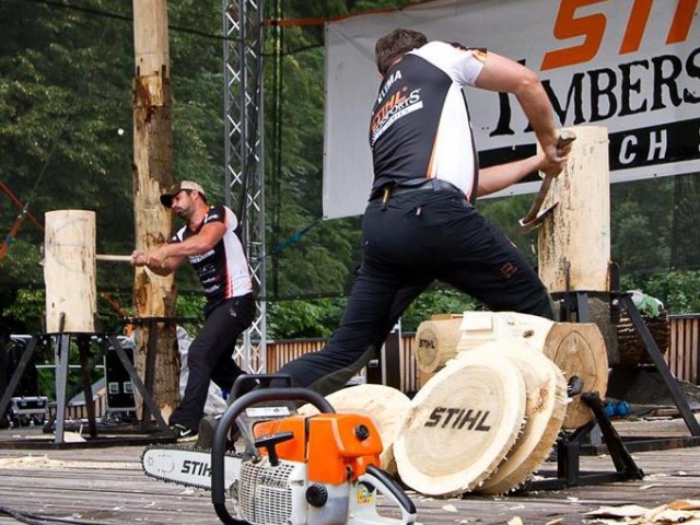 III. ročník Svátku dřeva opět nabídne unikátní soutěž dřevorubeckých týmů, foto Jan Novotný