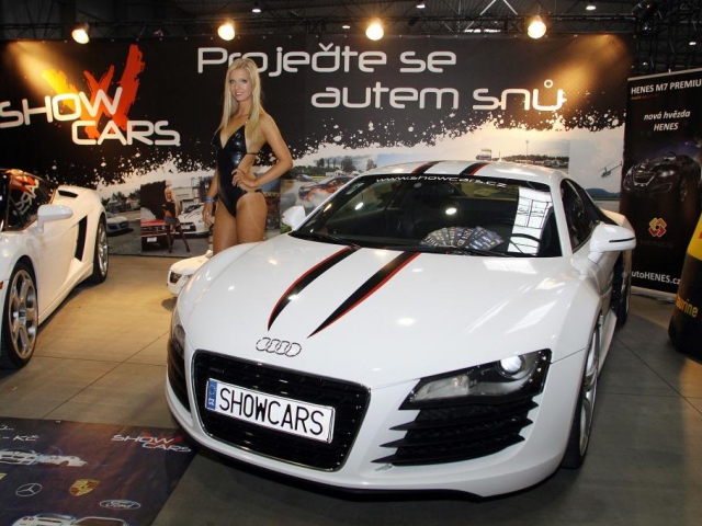 Atraktivní motoristická výstava International Prague Car Festival 2014 bude poslední prázdninový víkend v Letňanech, foto Agentura M-S-P, s.r.o.