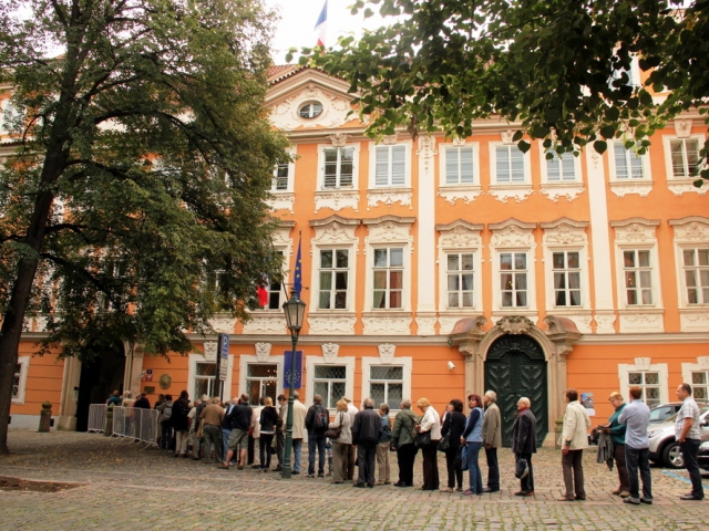 Den otevřených dveří v Buquoyském paláci v neděli 14. září 2014, foto Francouzské velvyslanectví v České republice