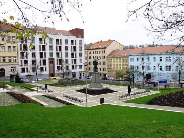 V centrální části Žižkova se po revitalizaci otevřelo veřejnosti Havlíčkovo náměstí, foto ÚMČ Praha 3