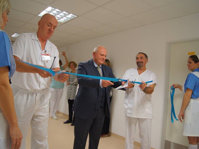 Homolka slavnostně otevřela nově vybudovanou neurologickou jipku, foto Nemocnice Na Homolce