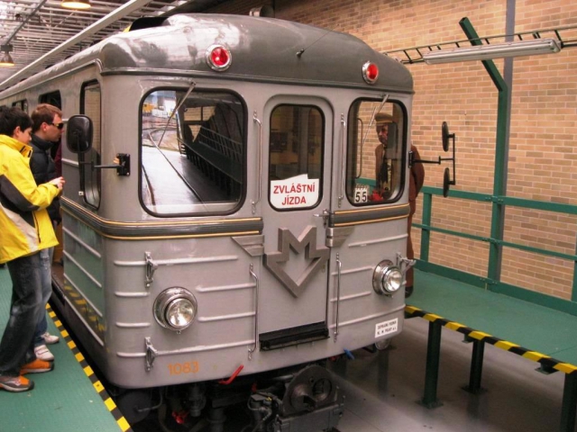 Zážitkové jízdy historickým metrem jsou dočasně pozastaveny. Foto Hospodářská komora Praha