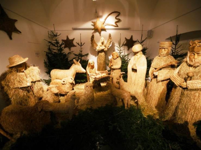 Jak se rodí betlémy aneb Vánoce v Muzeu Karlova mostu. Foto Muzeum Karlova mostu
