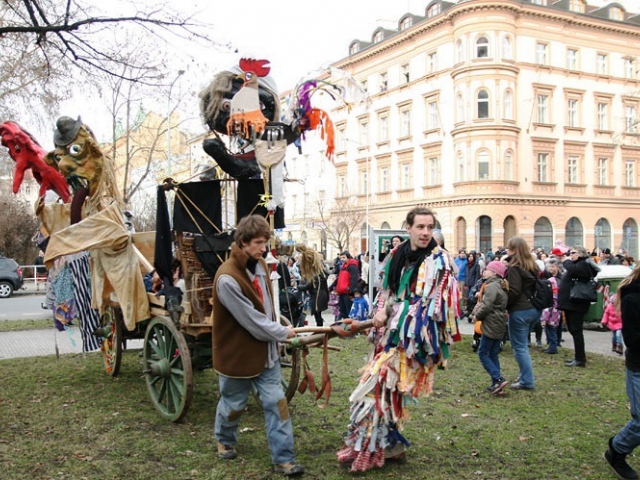 Přijďte v únoru na Karlínský masopust 2016, foto ÚMČ Praha 8