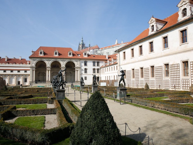 Valdštejnská zahrada je otevřena pro veřejnost, foto Senát PČR
