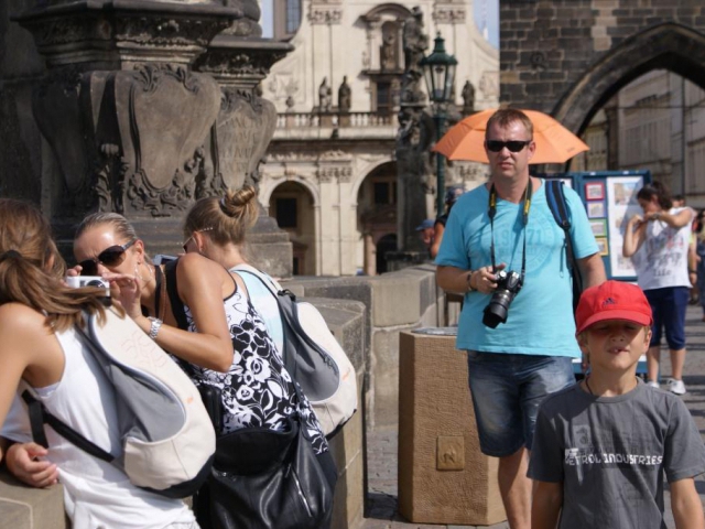 V první polovině roku příjem z cestovního ruchu činil 73,6 miliardy. Foto Praha Press