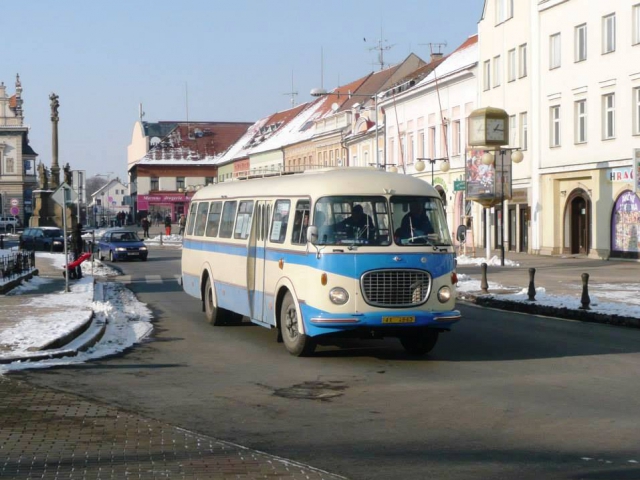 3. ledna 2017 do Roudnice nad Labem historickým autobusem. Foto DPP