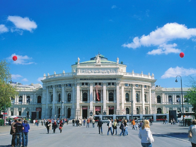 Burgtheater ve Vídni, © Österreich Werbung, Foto: Diejun