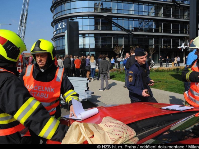Cvičný požár likvidovaly jednotky pražských hasičů, foto Milan Pacík HZS Praha