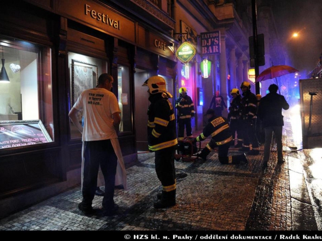 Požár fritézy v restauraci způsobil škodu za sto tisíc. Foto Radek Krahulík
