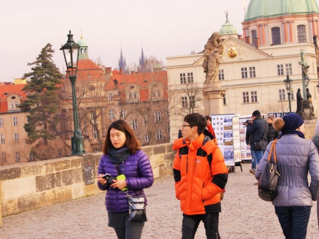 Prosincová atmosféra přiláká do Prahy kolem 700 tisíc návštěvníků, foto: Praha Press