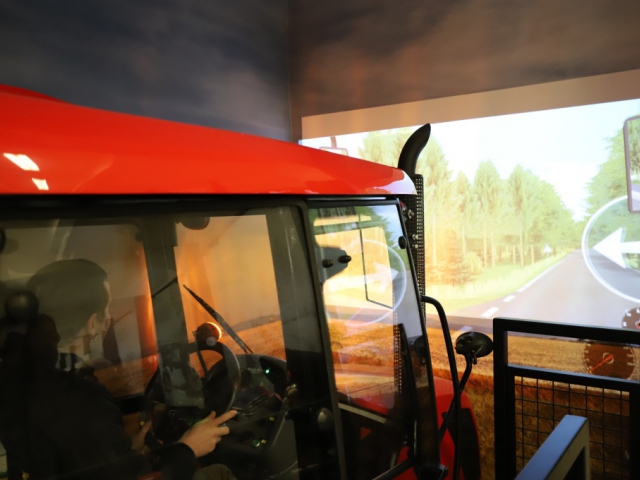 Vyzkoušejte nový traktorový trenažér v Národním zemědělském muzeu. Foto NZM
