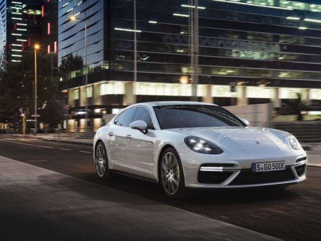 Porsche investuje do roku 2022 více než šest miliard eur do elektrické mobility. Foto Porsche AG
