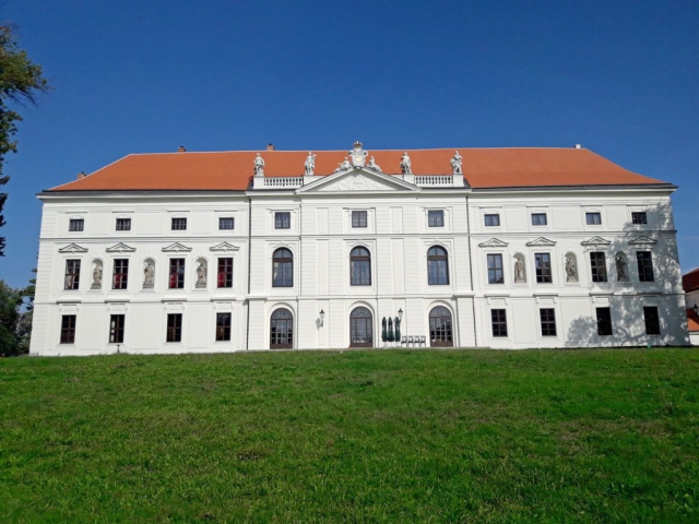 Pětiletá obnova areálu židlochovického zámku skončila, foto: LČR