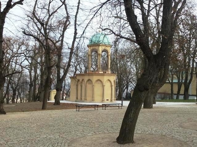 Foto: MHMP, Kaple Božího hrobu na Petříně