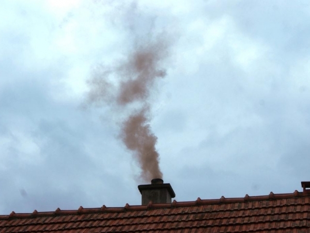 Nová pražská vyhláška výrazně sníží znečištění vzduchu z lokálního vytápění, foto: Praha Press