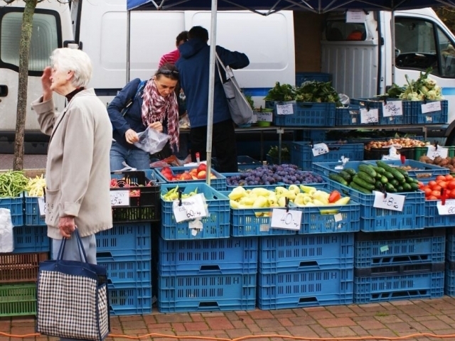 Pražská tržnice otevřela zeleninový trh pod širým nebem, ilustrační foto: Praha Press